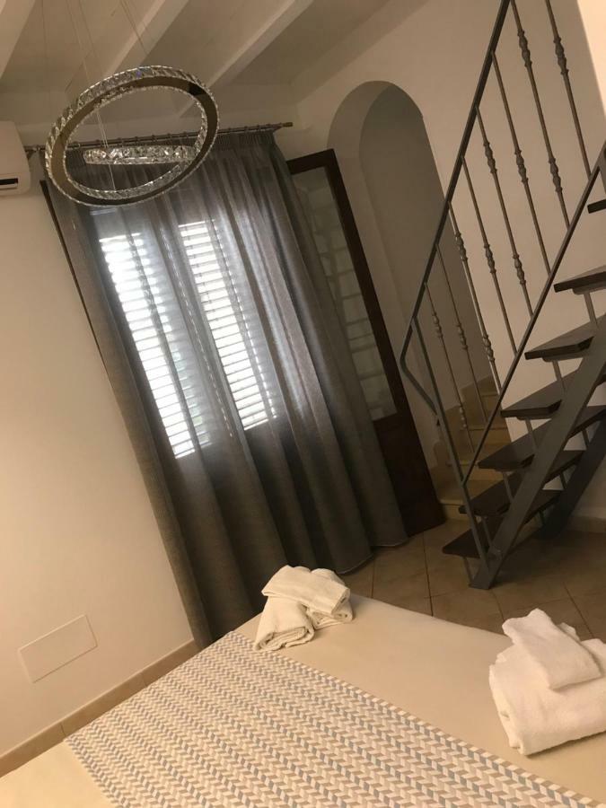 B&B Timpe Bianche 카스텔루치오 외부 사진